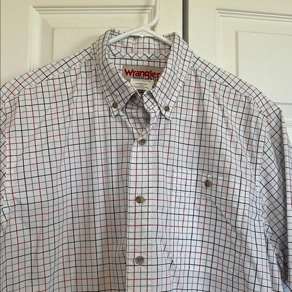 Wrangler Other - Men's L Wrangler White check Button down short sleeve Shirt left breast pocket